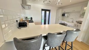 Photo 8- click for photo gallery